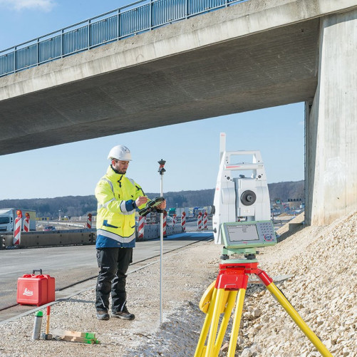 station-robotisee-ts13-leica-viva
